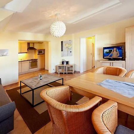 Malepartus By Rujana Binz